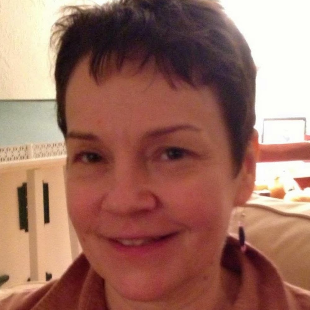 Meet your Posher, Victoria